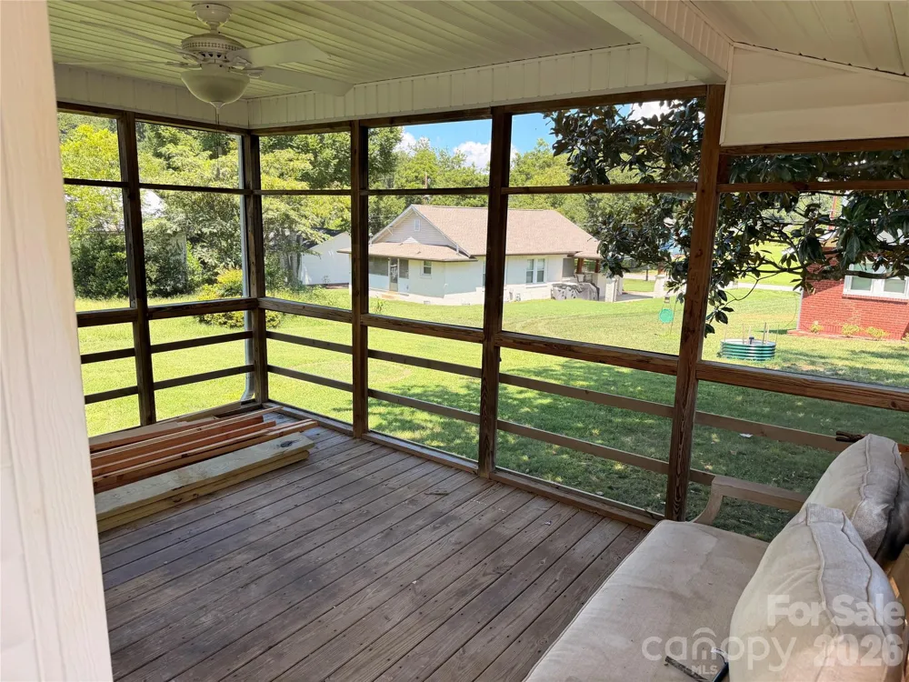 1223 Milton Avenue Kannapolis, NC 28081