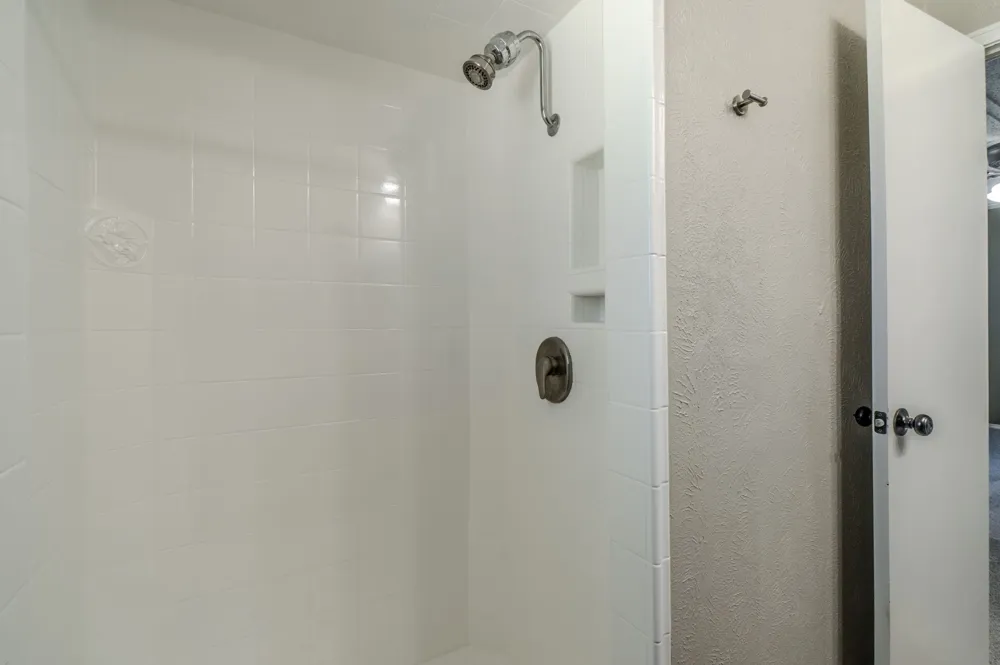 1701 Brookhaven Circle Bedford, TX 76022