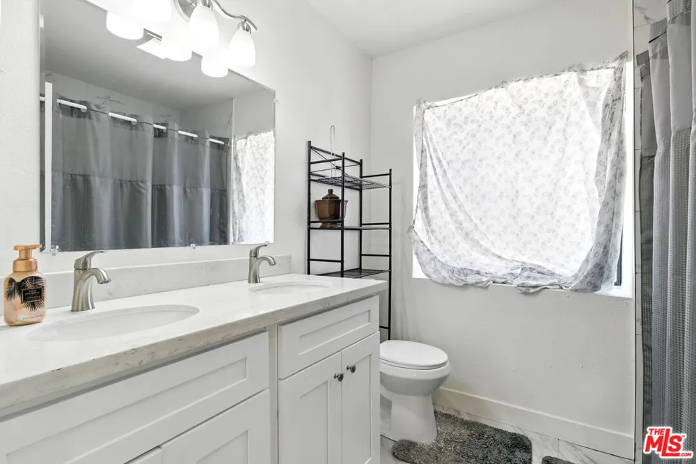 1655 E Avenue K Lancaster, CA 93535