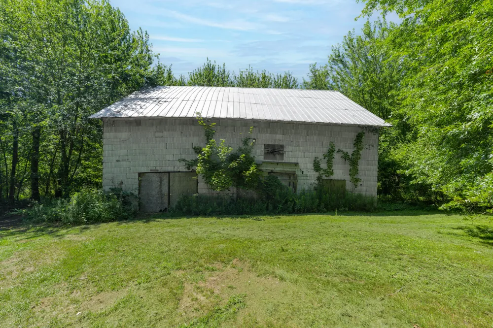 1658 66th Street Fennville, MI 49408