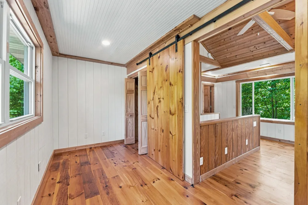 1658 66th Street Fennville, MI 49408