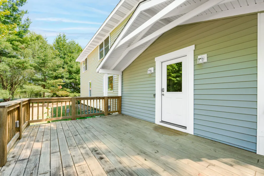 1658 66th Street Fennville, MI 49408