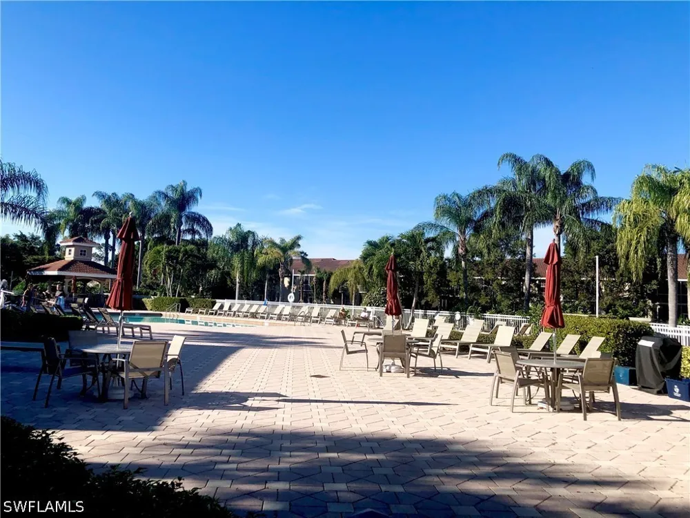 Cambridge Drive #203 Fort Myers, FL 33912