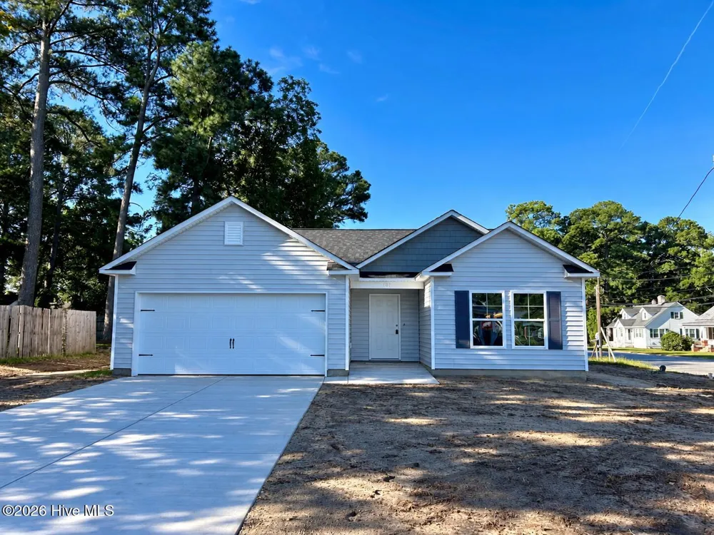107 W Burnette Street Pinetops, NC 27864