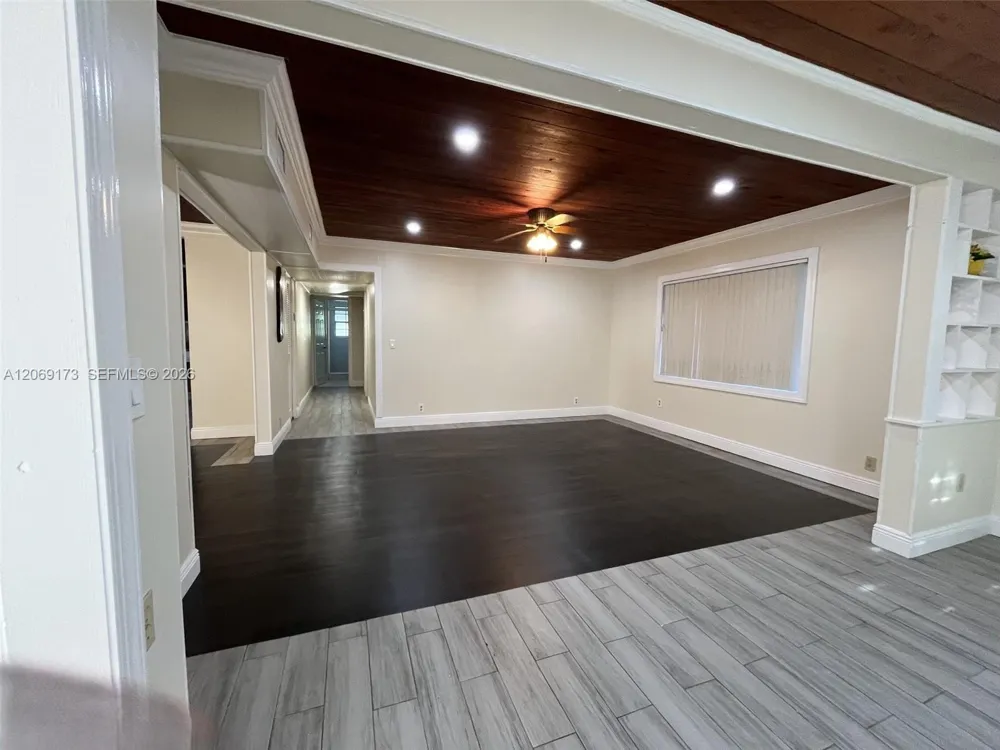 322 Jackson Ave Green Acres, FL 33463