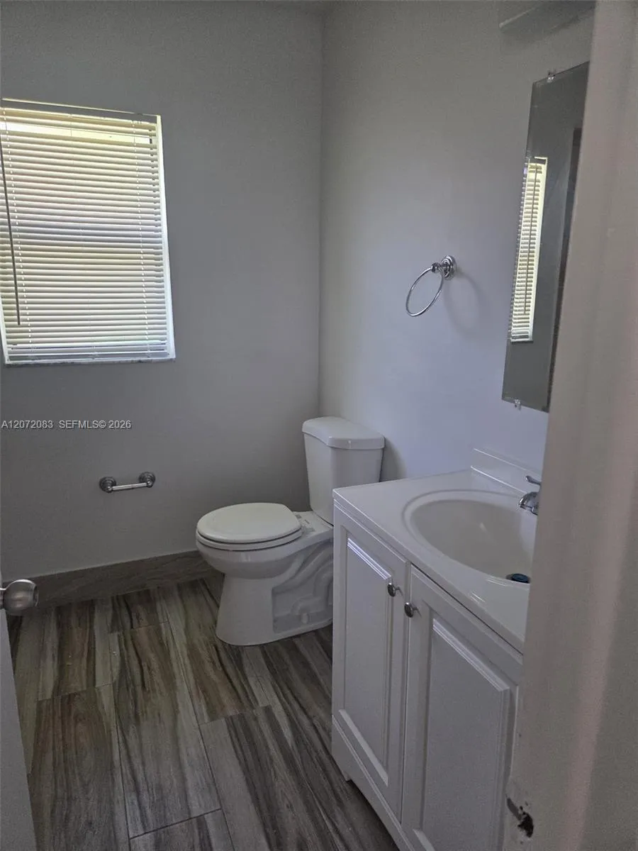 3015 NW 109th Ave Sunrise, FL 33322