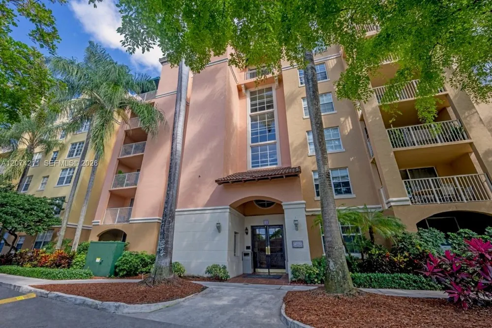 19601 E Country Club Dr #7603 Aventura, FL 33180