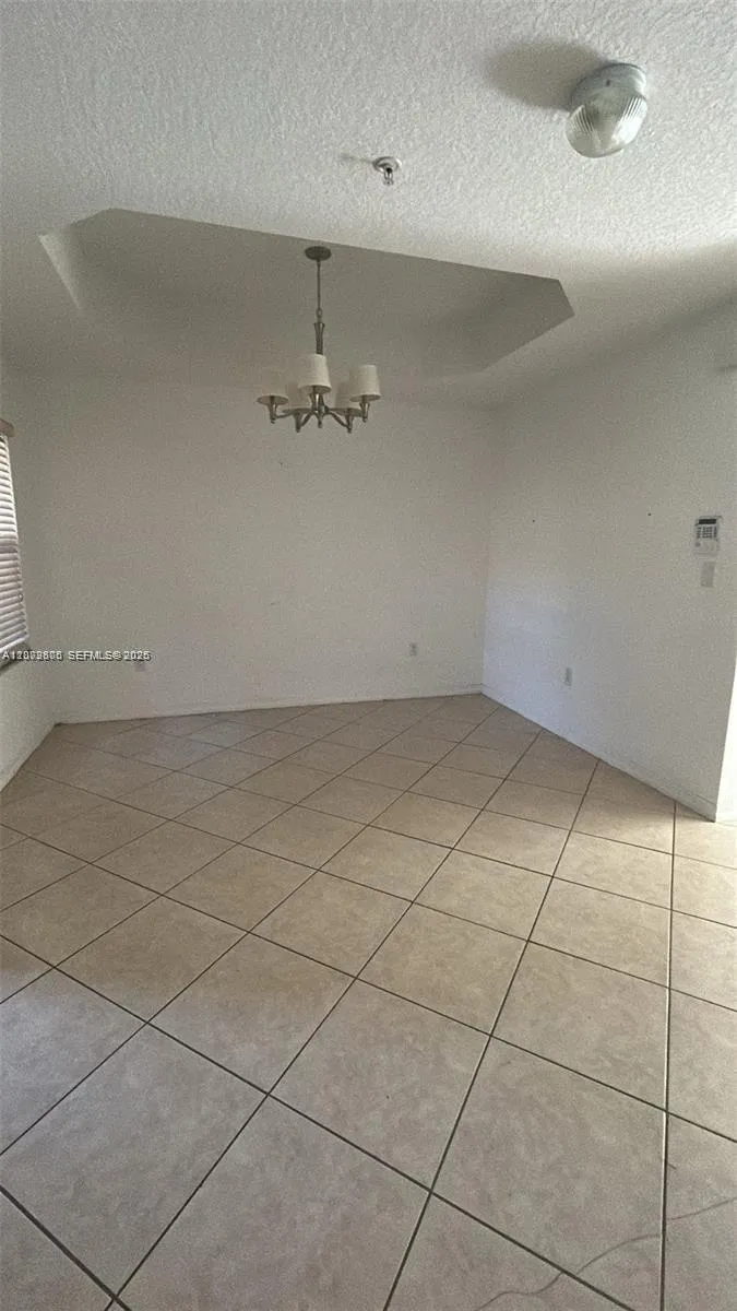 937 SW 143rd Ave #1605 Pembroke Pines, FL 33027