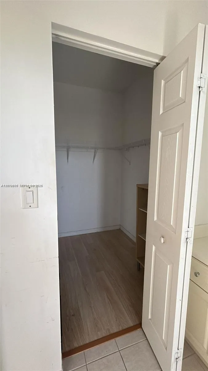 937 SW 143rd Ave #1605 Pembroke Pines, FL 33027