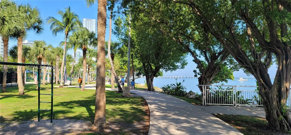 1750 Bayshore Dr #5508 Miami, FL 33132