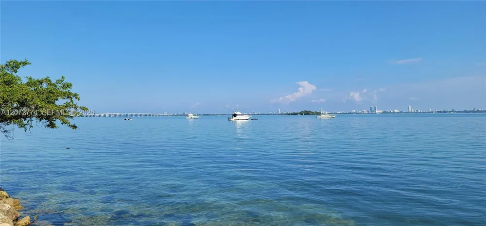 1750 Bayshore Dr #5508 Miami, FL 33132