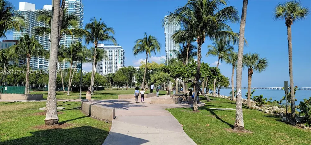1750 Bayshore Dr #5508 Miami, FL 33132