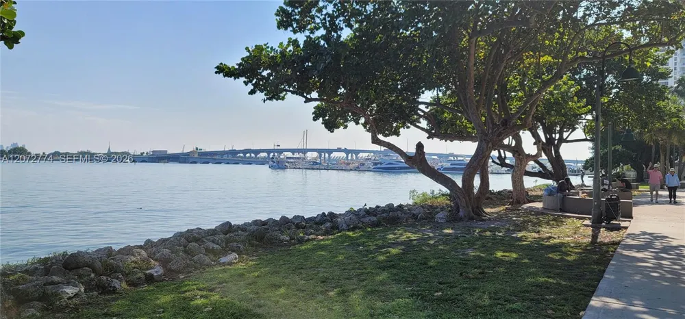 1750 Bayshore Dr #5508 Miami, FL 33132