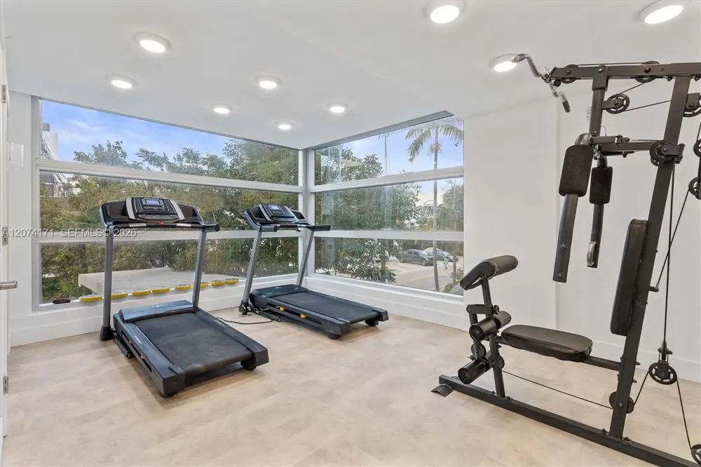 1150 101st St #702 Bay Harbor Islands, FL 33154