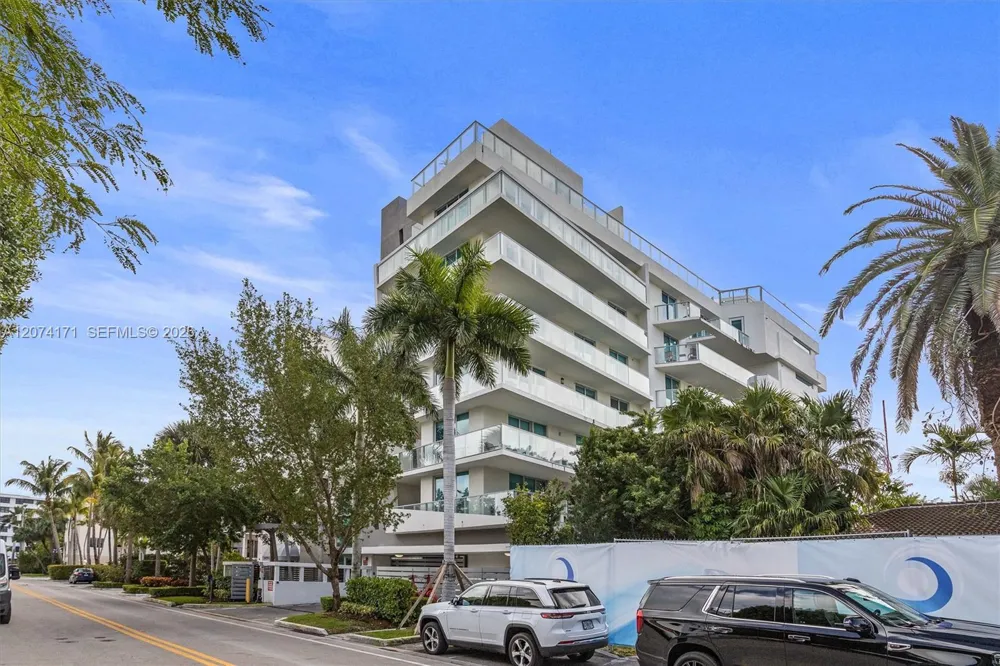 1150 101st St #702 Bay Harbor Islands, FL 33154