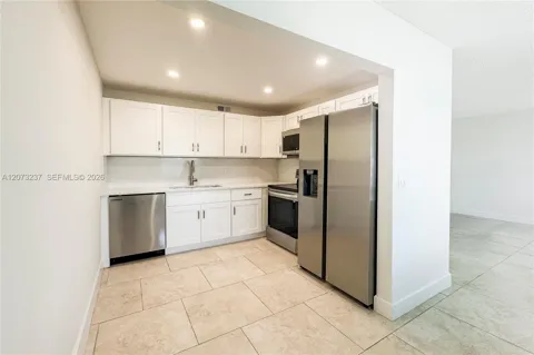 382 Wellington K #382