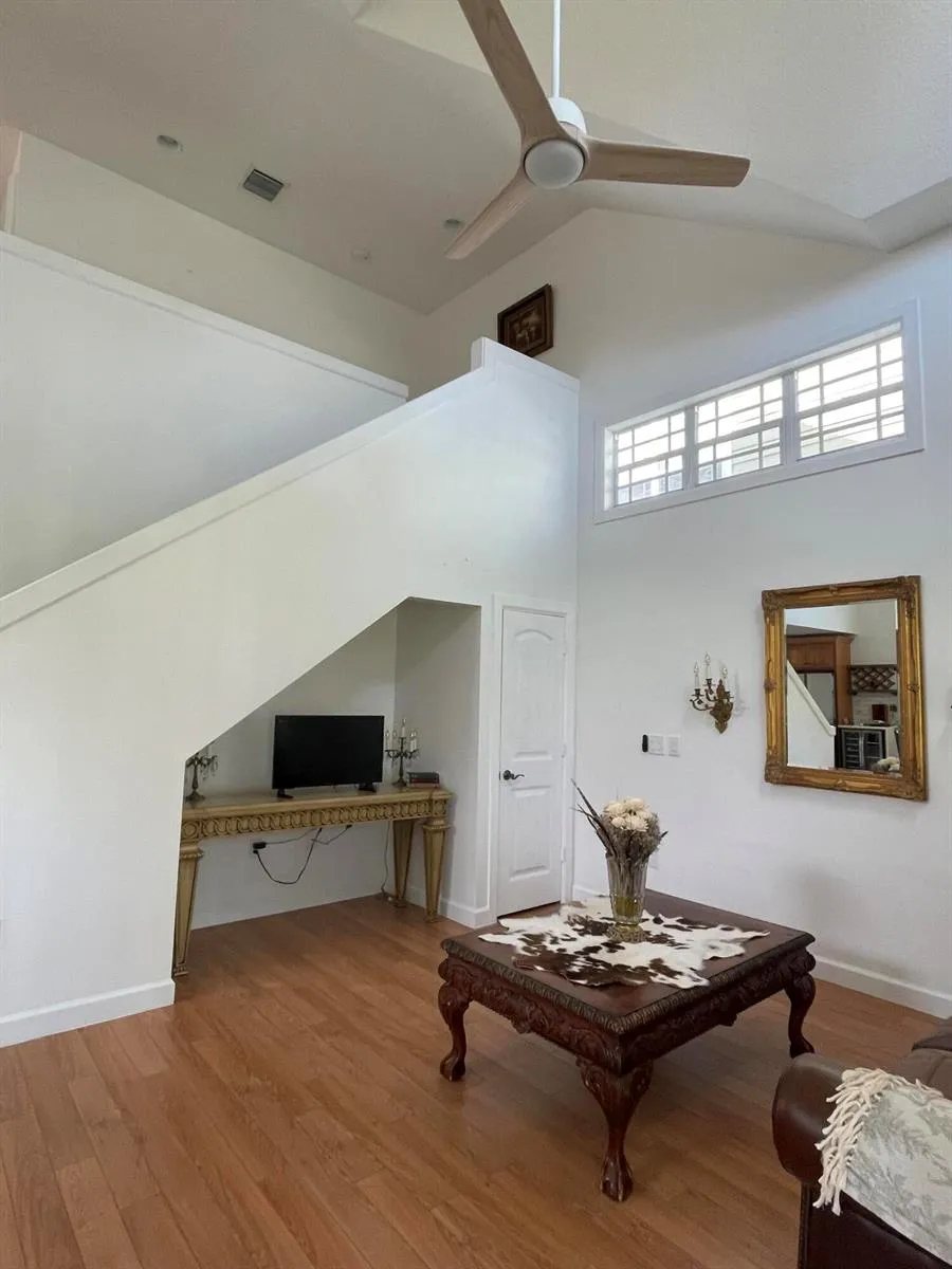 4334 U.S. 441 #20 Okeechobee, FL 34974