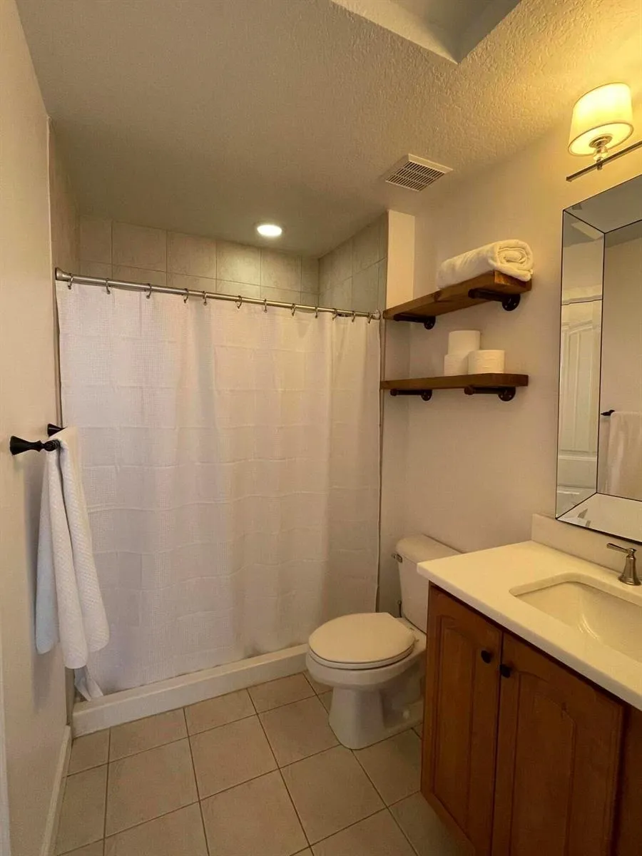 4334 U.S. 441 #20 Okeechobee, FL 34974