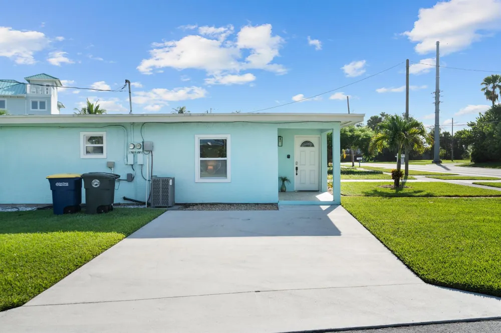 1400 Binney Drive #A Fort Pierce, FL 34949