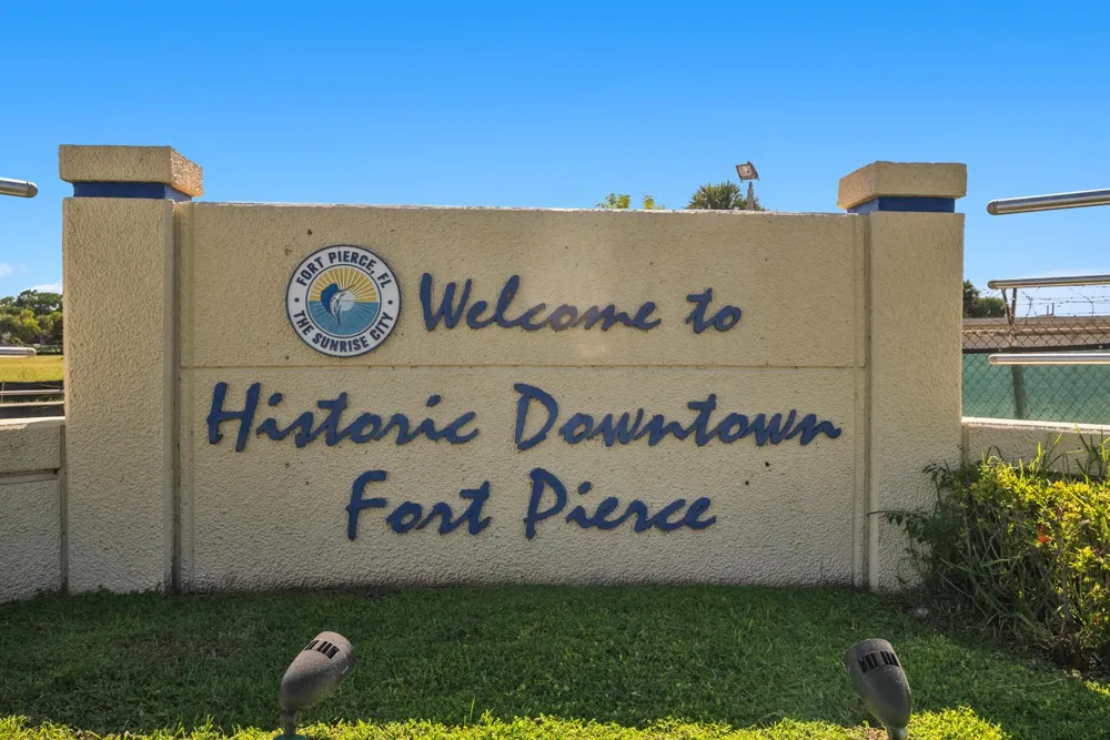 1400 Binney Drive #A Fort Pierce, FL 34949