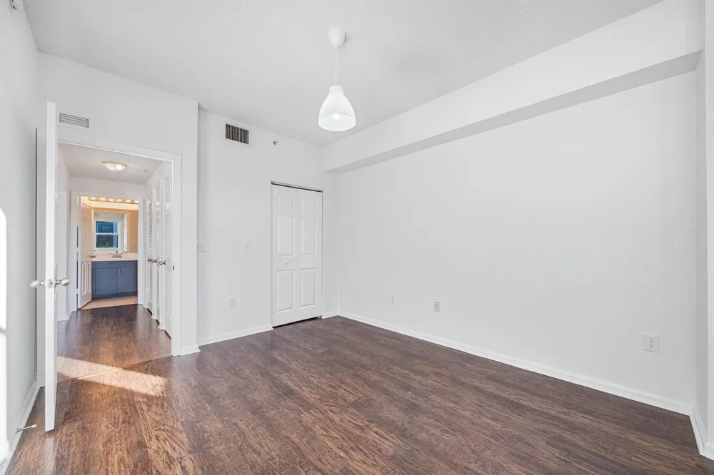 533 NE 3RD AVENUE #541 Fort Lauderdale, FL 33301