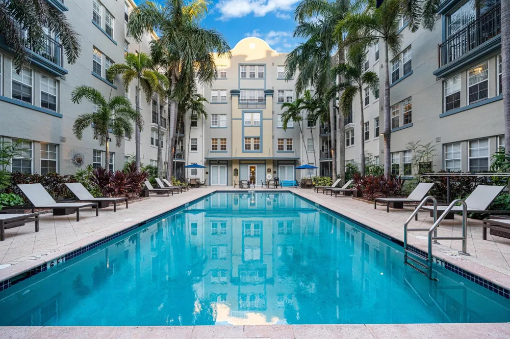533 NE 3RD AVENUE #541 Fort Lauderdale, FL 33301