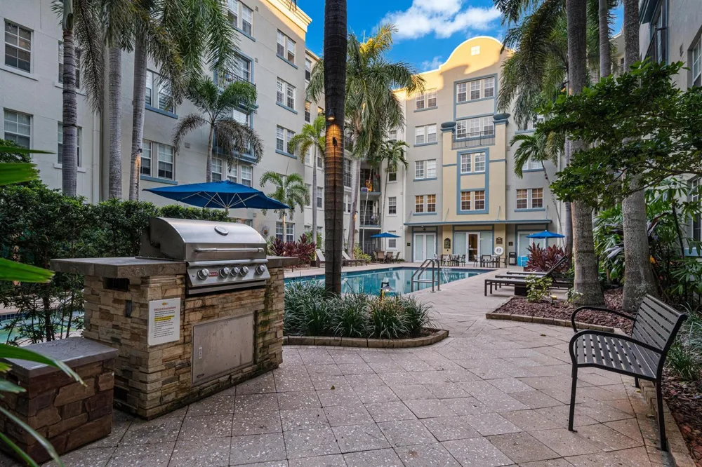 533 NE 3RD AVENUE #541 Fort Lauderdale, FL 33301
