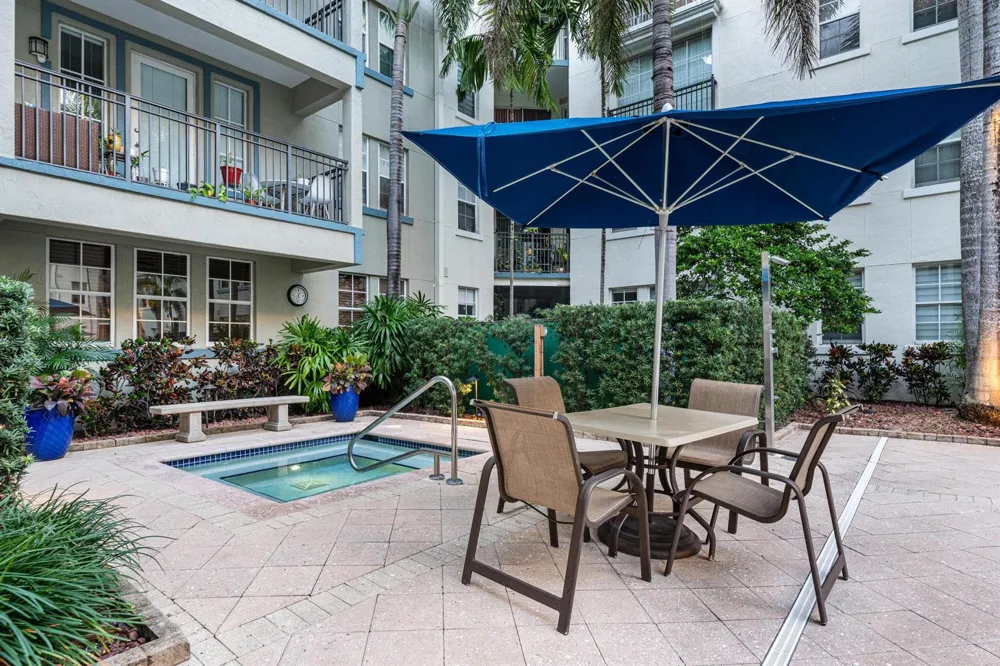 533 NE 3RD AVENUE #541 Fort Lauderdale, FL 33301
