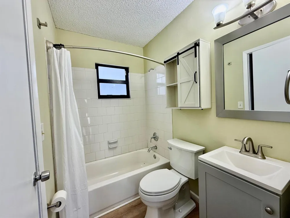1691 W 26th Street #1 Riviera Beach, FL 33404