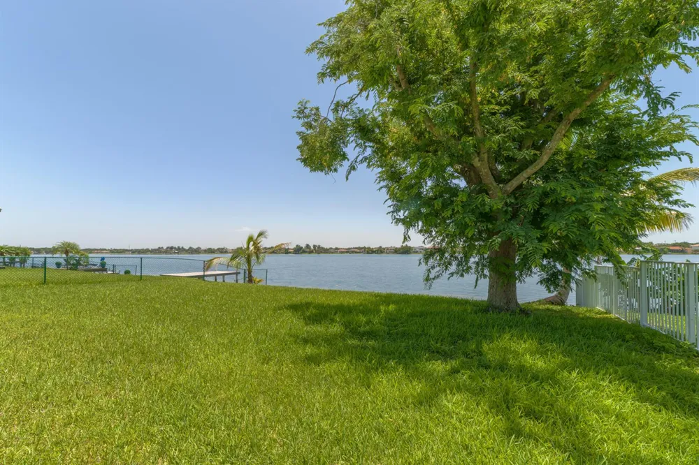 19200 NW 24TH COURT Pembroke Pines, FL 33029