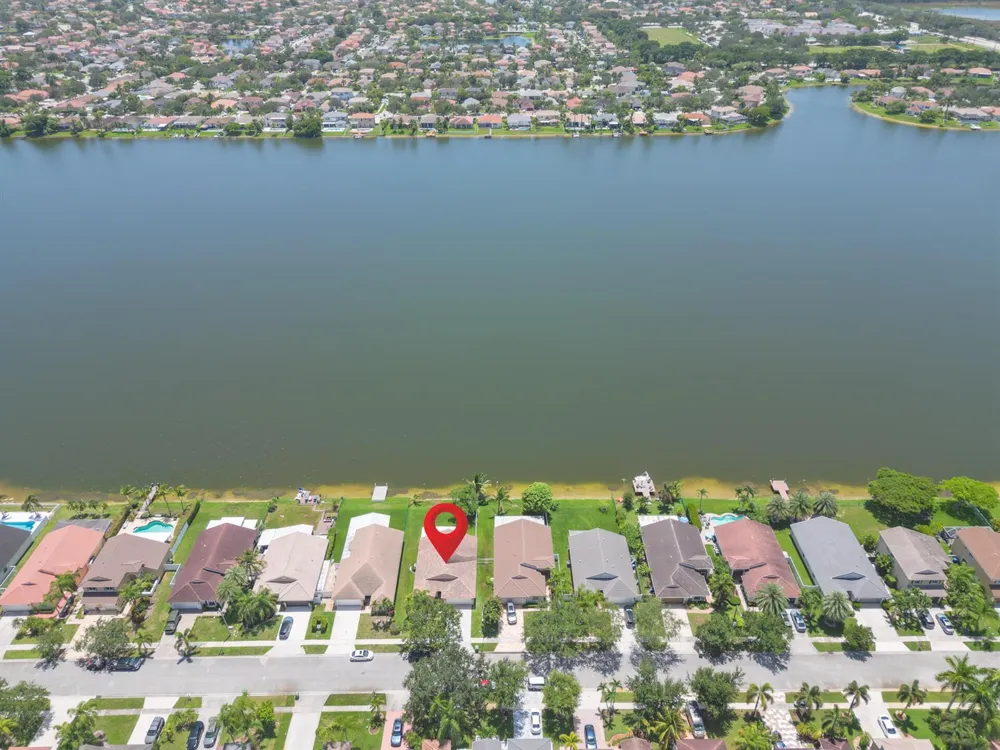 19200 NW 24TH COURT Pembroke Pines, FL 33029