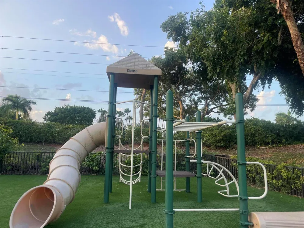 19200 NW 24TH COURT Pembroke Pines, FL 33029