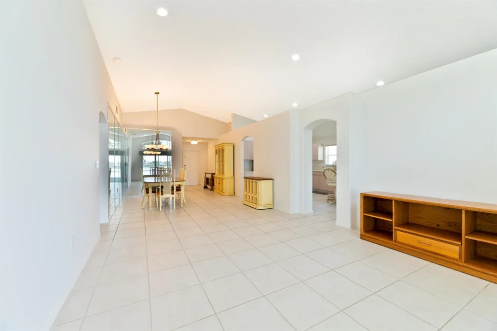 19200 NW 24TH COURT Pembroke Pines, FL 33029