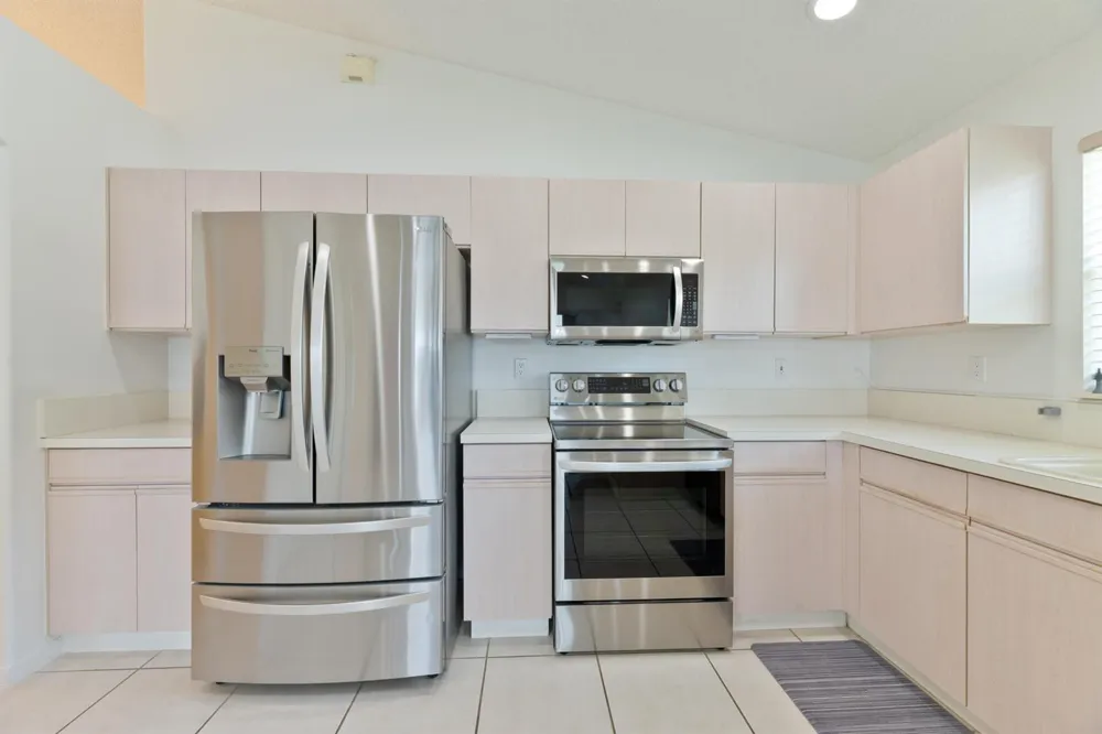 19200 NW 24TH COURT Pembroke Pines, FL 33029