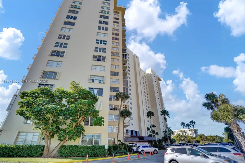 11111 Biscayne Blvd #1000 Miami, FL 33181