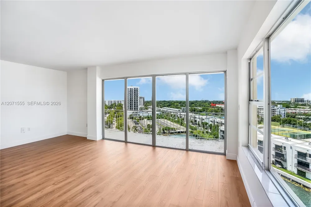 11111 Biscayne Blvd #1000 Miami, FL 33181