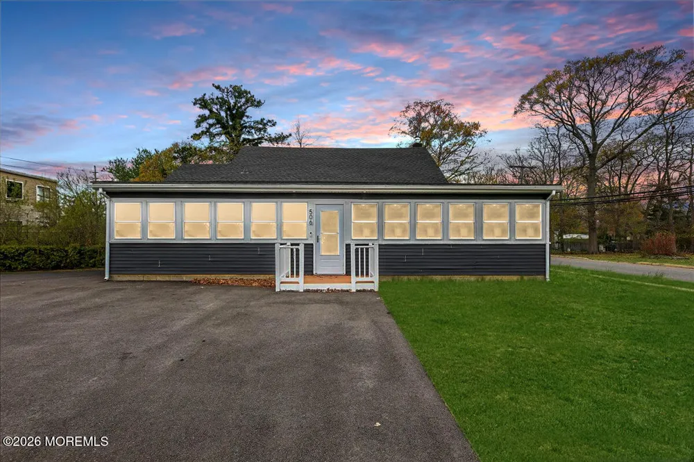 506 Lloyd Road Toms River, NJ 08753