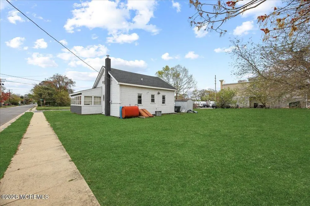 506 Lloyd Road Toms River, NJ 08753