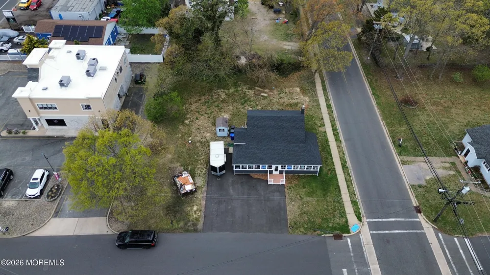 506 Lloyd Road Toms River, NJ 08753