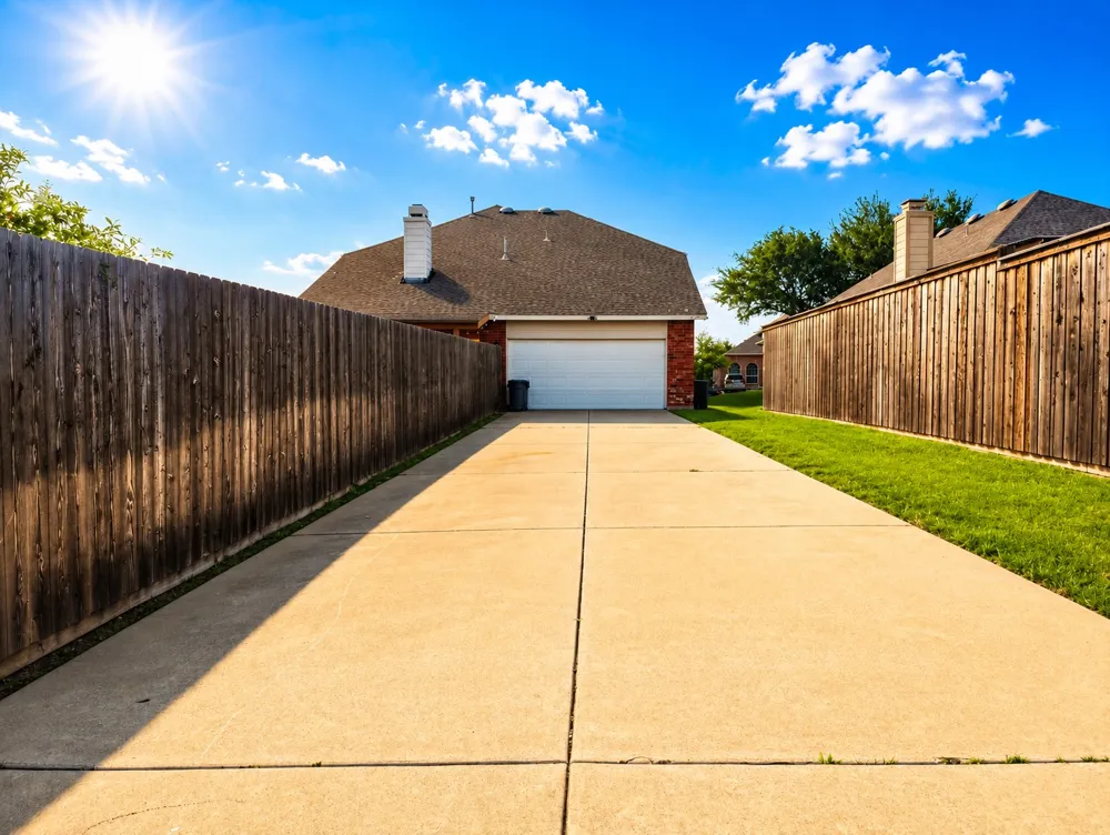 1114 Hidden Creek Drive Allen, TX 75002