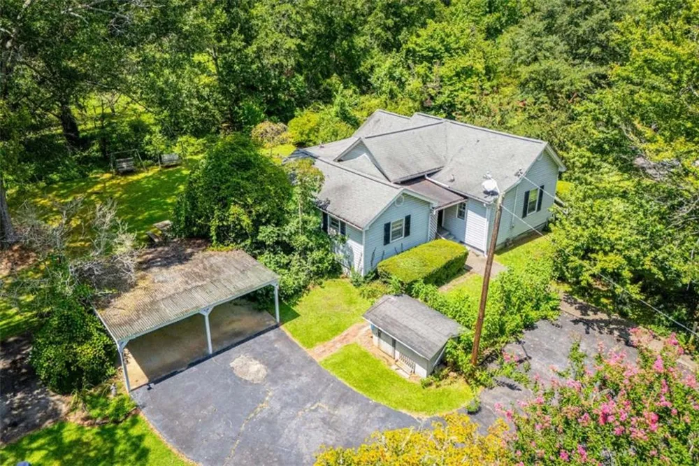 53 Garrett Lane Carrollton, GA 30117