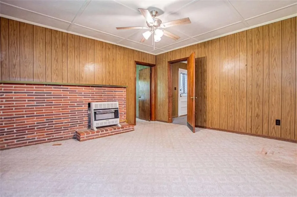 53 Garrett Lane Carrollton, GA 30117