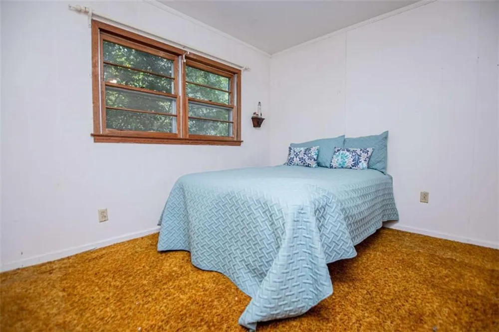 53 Garrett Lane Carrollton, GA 30117