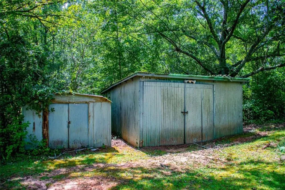 53 Garrett Lane Carrollton, GA 30117