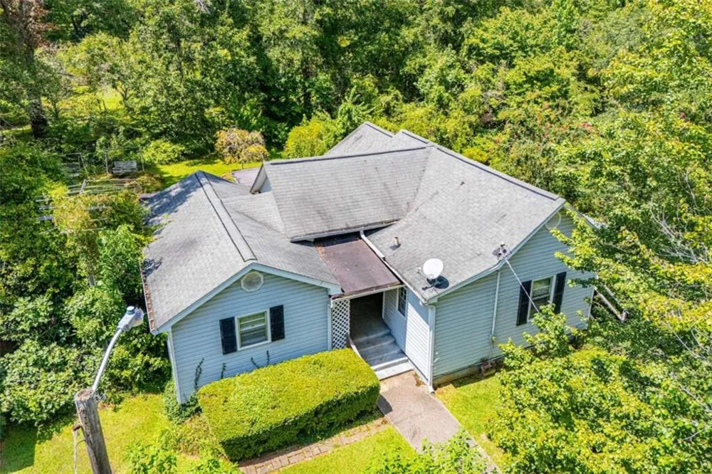 53 Garrett Lane Carrollton, GA 30117