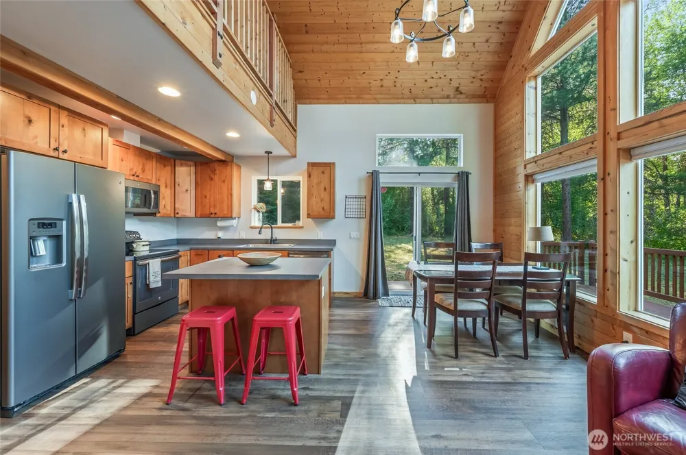 17205 Coulter Creek Road Leavenworth, WA 98826