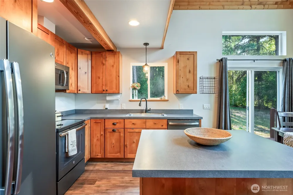 17205 Coulter Creek Road Leavenworth, WA 98826