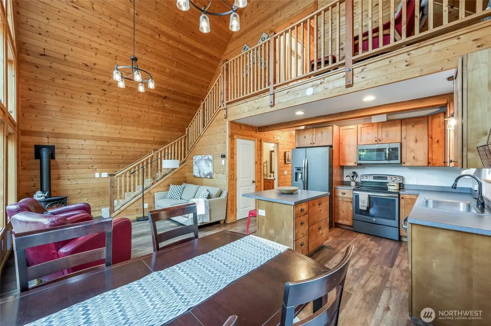 17205 Coulter Creek Road Leavenworth, WA 98826