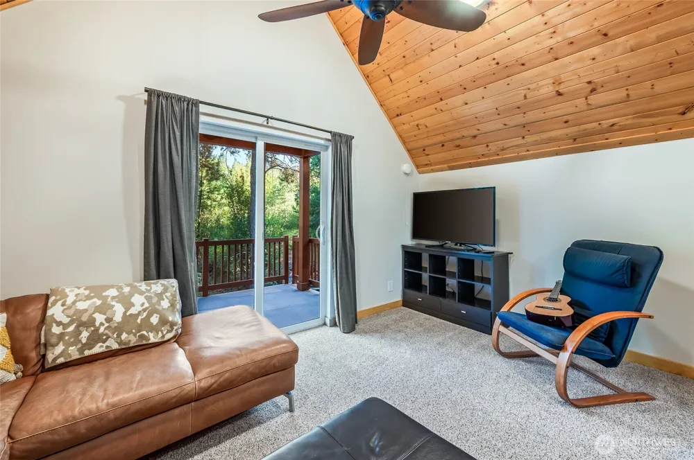 17205 Coulter Creek Road Leavenworth, WA 98826
