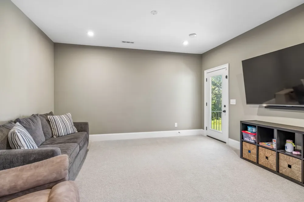 4784 Woodrow Pl Arrington, TN 37014